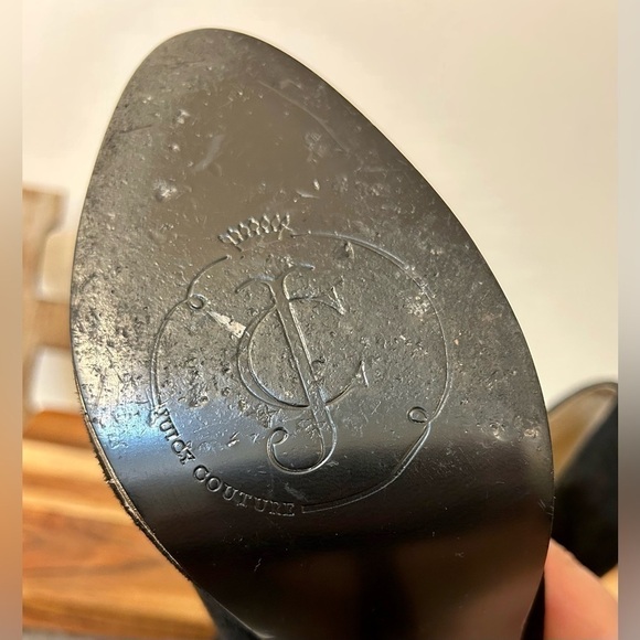 Juicy Couture Elyssa Platform Booties in Black Suede Size 10 - Picture 15 of 16